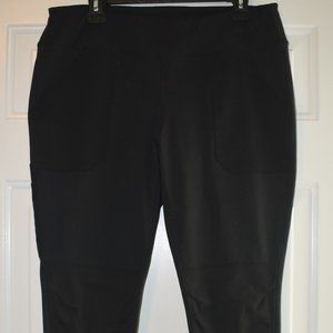 Carhartt - Women’s Force Fitted Midweight Utility Legging - Nearly New!